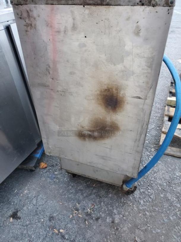 Pitco Frialator Stainless Steel Propane Floor Fryer! - Image 4 of 7