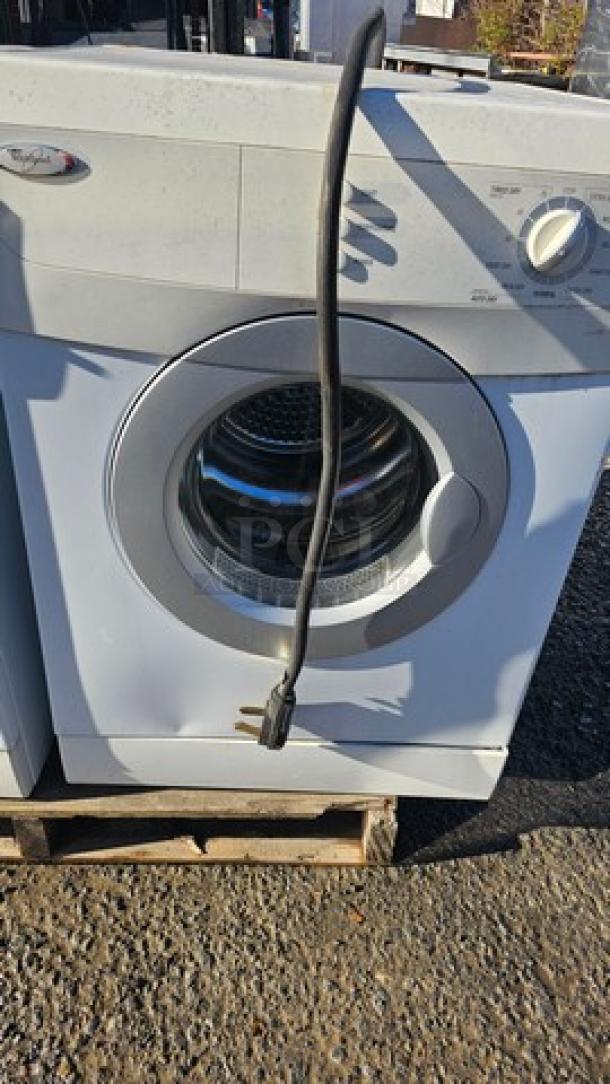 Whirlpool Washer & Dryer Set. Was working when removed. - Image 4 of 6