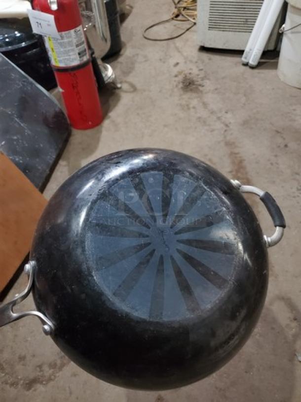 Cooking with Calphalon Frying Pan. 11.5" in Diameter - Image 2 of 3