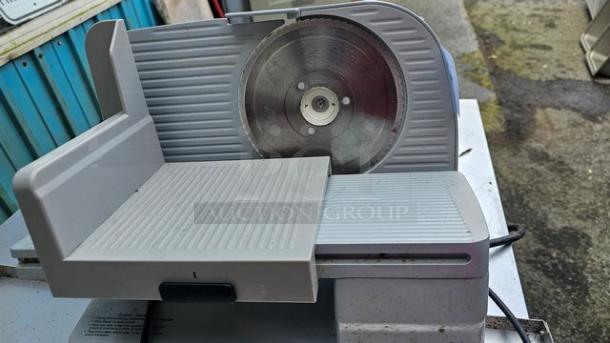 Chef's Choice 6102 Electric Slicer - Image 2 of 4