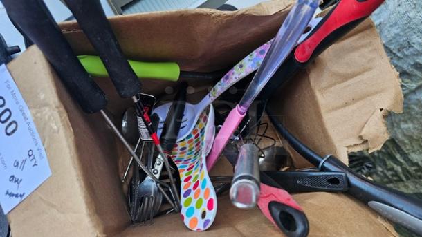 Lot of Miscellaneous Kitchenware - Image 3 of 3