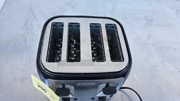 Black + Decker Toaster - Image 3 of 5