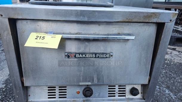 Bakers Pride P-22S Electric Countertop Pizza and Pretzel Oven. 230V - Image 1 of 5