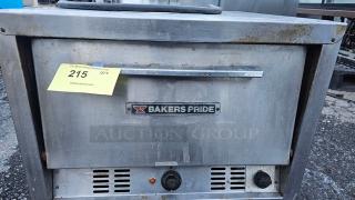 Bakers Pride P-22S Electric Countertop Pizza and Pretzel Oven. 230V