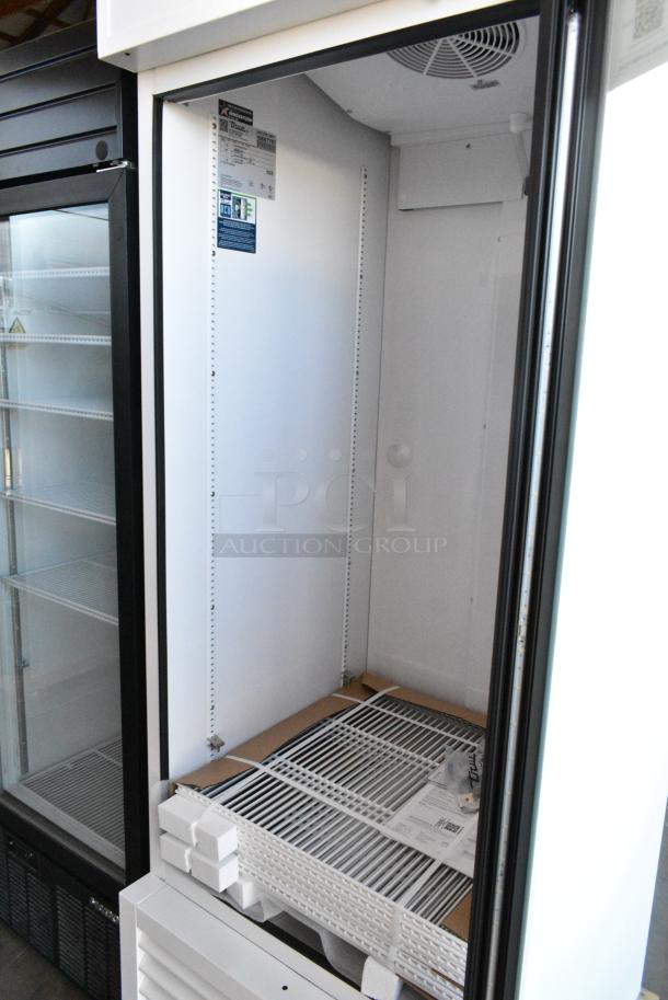 BRAND NEW SCRATCH AND DENT! 2024 True TSCI-600R-G-PH Metal Commercial Single Door Reach In Cooler Merchandiser w/ Poly Coated Racks. 115 Volts, 1 Phase. Tested and Working! - Image 5 of 6