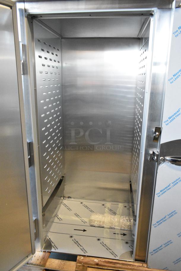 BRAND NEW SCRATCH AND DENT! Continental Stainless Steel Commercial 2 Door Roll In Rack Cooler. Door Is Locked. Tested and Working! - Image 4 of 7