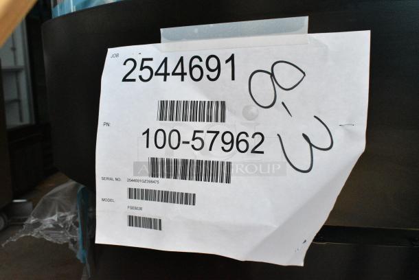 BRAND NEW SCRATCH AND DENT! Structural Concepts FSE663R Metal Commercial Refrigerated Self-Service End Cap Self-Contained Merchandiser. - Image 9 of 9