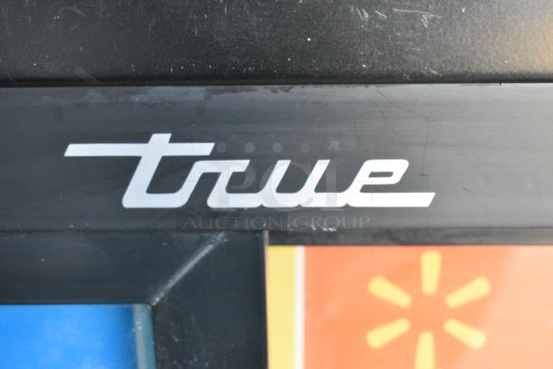 2020 True GDM-41SL-48-HC-LD Metal Commercial 2 Door Reach In Cooler Merchandiser w/ Poly Coated Racks. 115 Volts, 1 Phase. Tested and Working! - Image 3 of 6