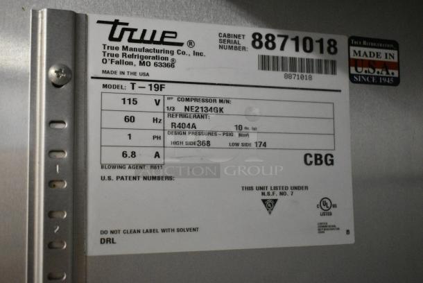 True T-19F Stainless Steel Commercial Single Door Reach In Freezer on Commercial Casters. 115 Volts, 1 Phase. Tested and Powers On But Does Not Get Cold - Image 5 of 5