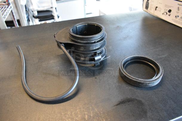 BRAND NEW SCRATCH AND DENT! Insinkerator 79646K-ISE Garbage Disposal - Image 5 of 8