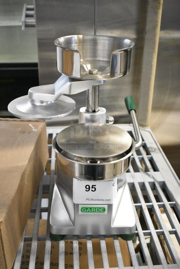 BRAND NEW SCRATCH AND DENT! Garde 181HDHP12 Heavy-Duty 1/2 lb. 5" Hamburger Patty Molding Press with Handle - Image 3 of 5