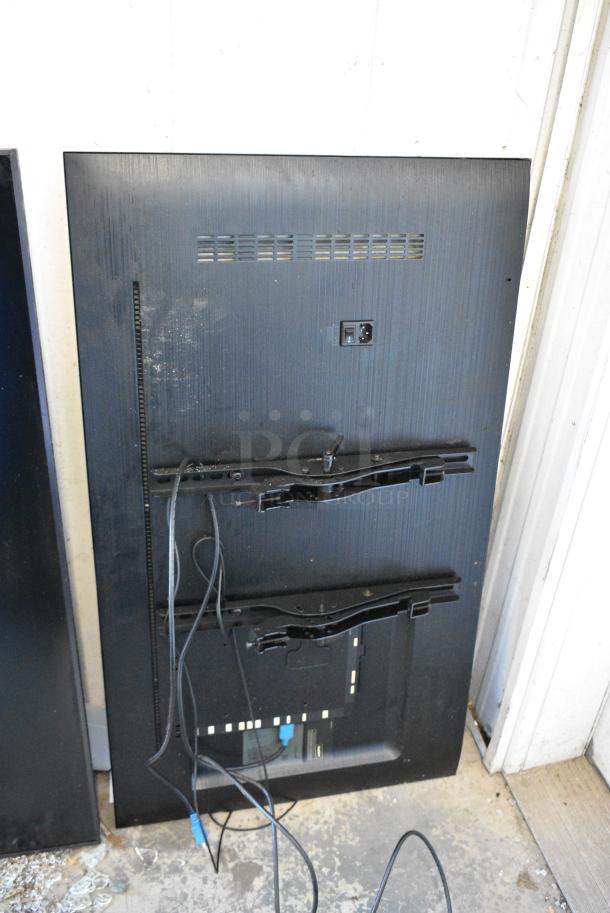 Samsung LH43PHFP 43" Color Display Monitor. 100-240 Volts, 1 Phase. Buyer Must Pick Up - We Will Not Ship This Item. - Image 2 of 3