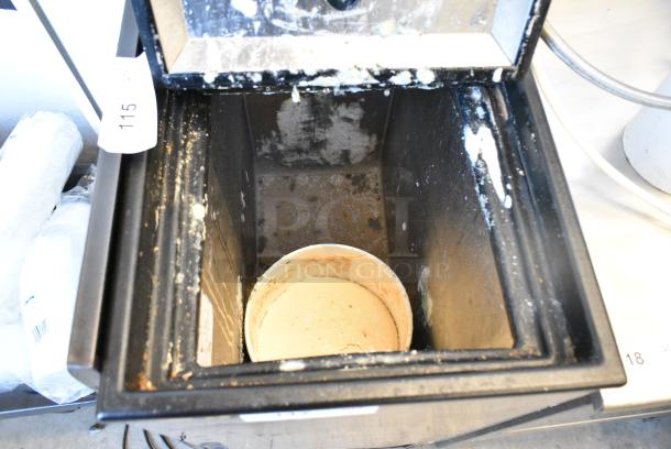 Silver King SKFS2 Stainless Steel Commercial Chest Freezer w/ Center Hinge Lid. 115 Volts, 1 Phase. Tested and Working! - Image 4 of 6