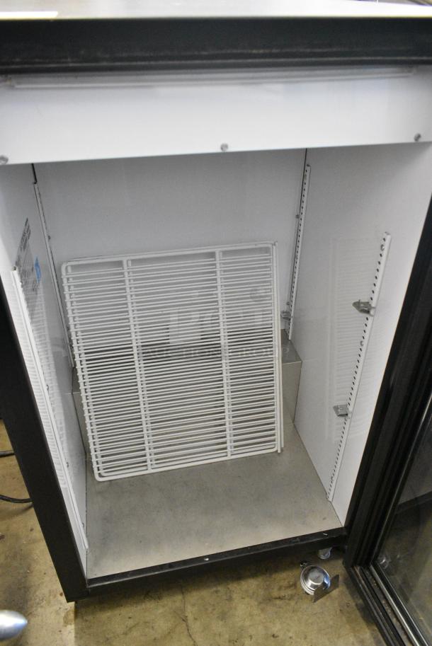 BRAND NEW SCRATCH AND DENT! True GDM-07-LD Metal Commercial Mini Cooler Merchandiser. 115 Volts, 1 Phase. Tested and Working! - Image 2 of 3