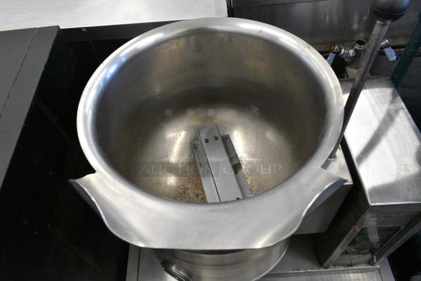 Cleveland KET-6T Stainless Steel Commercial Electric Powered 6 Quart Steam Kettle Tilting Kettle on Stand. 208 Volts, 3 Phase. - Image 5 of 8