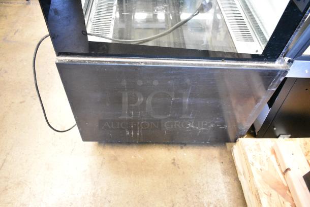 LIKE NEW! Gedun Metal Commercial Floor Style Deli Display Case Merchandiser on Commercial Casters.  208 Volts, 1 Phase. - Image 8 of 9