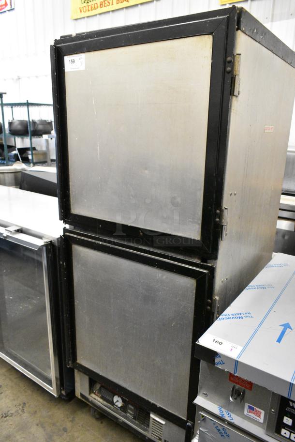 Metro HM2000 Stainless Steel Commercial Heated Holding Cabinet on Commercial Casters. Tested and Working! - Image 1 of 9