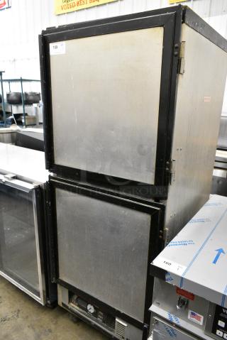 Metro HM2000 Stainless Steel Commercial Heated Holding Cabinet on Commercial Casters. Tested and Working!