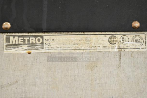 Metro HM2000 Stainless Steel Commercial Heated Holding Cabinet on Commercial Casters. Tested and Working! - Image 9 of 9