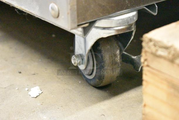 2018 Winston CVap CAC507GR Stainless Steel Commercial Undercounter Heated Holding Cabinet on Commercial Casters. 208 Volts, 1 Phase. - Image 4 of 6