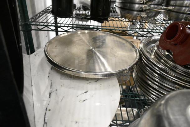 ALL ONE MONEY! Tier Lot of Various Items Including Stainless Steel Bowls, Coffee Carafe and Cake Stand - Image 5 of 5