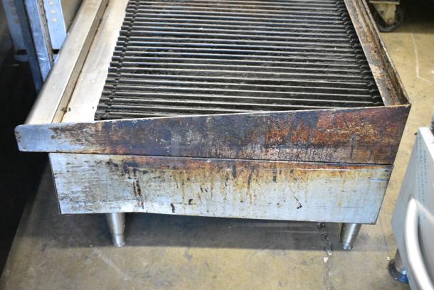Star Max Stainless Steel Commercial Countertop Natural Gas Powered Charbroiler Grill. - Image 7 of 7