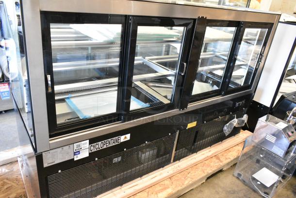 BRAND NEW SCRATCH AND DENT! Avantco 193BC72HCB Stainless Steel Commercial Floor Style Deli Display Case Merchandiser. 115 Volts, 1 Phase. Tested and Working! - Image 3 of 8