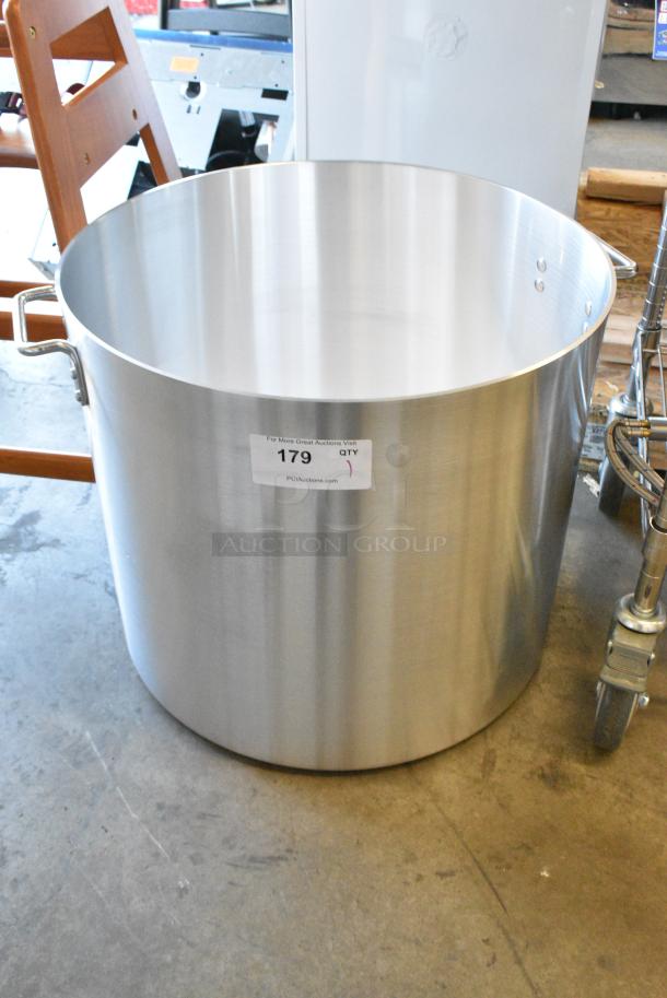 BRAND NEW SCRATCH AND DENT! Metal Stock Pot. - Image 1 of 3