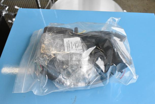 ALL ONE MONEY! Lot of Various BRAND NEW SCRATCH AND DENT! Including Cooking Performance Group 351COIK1006 Green Wire, Cooking Performance Group 351COIK1005 Liquid-Tight 90-Degree Flexible Metal Conduit Adapter, Cooking Performance Group 351COIK1007 Black Wire, Cooking Performance Group 351COIK1003 1" Liquid-Tight Flexible Metal Conduit, Cooking Performance Group 351COIK1001 High-Temperature Coolant Hose with Yarn Reinforcement, Cooking Performance Group 351COIK1002 Worm-Drive Clamp, Cooking Performance Group 351COIK1004 Liquid-Tight Straight Flexible Metal Conduit Adapter - Image 10 of 13