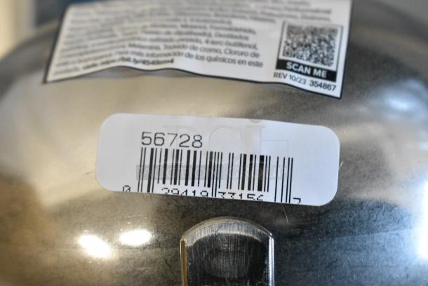 BRAND NEW SCRATCH AND DENT! Lot of 6 Vollrath 56728 8 oz. Two-Piece Oval Stainless Steel Ladle with Black Kool-Touch® Handle - Image 3 of 3