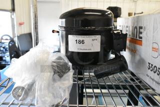 BRAND NEW SCRATCH AND DENT! Avantco 178NPY14LR Compressor - R290. 115-127 Volts, 1 Phase.