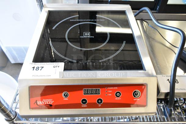 BRAND NEW SCRATCH AND DENT! Avantco 177IC3500 Stainless Steel Commercial Countertop Electric Powered Single Burner Induction Range. 208-240 Volts, 1 Phase. - Image 1 of 5