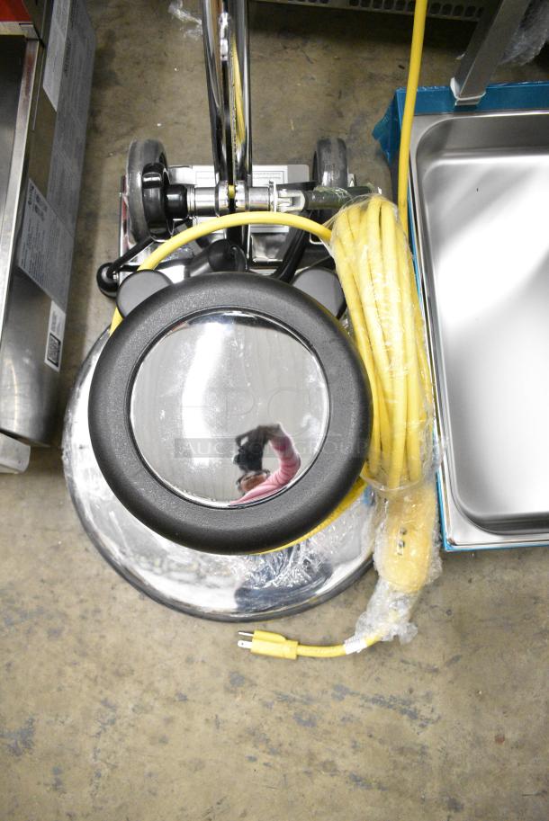 BRAND NEW SCRATCH AND DENT! Lavex 978LAVP17A 17" Single Speed Rotary Floor Machine w/ Lavex 978LAVP17PD Pad Driver for 17" Rotary Floor Machines. 110-120 Volts, 1 Phase. Tested and Working! - Image 5 of 7