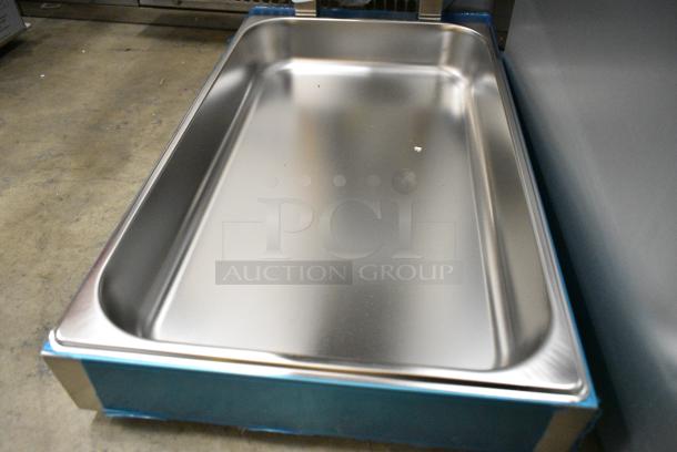 BRAND NEW SCRATCH AND DENT! Avantco 177FFDS1 Stainless Steel Commercial Countertop Warmer. 120 Volts, 1 Phase. Tested and Working! - Image 4 of 6