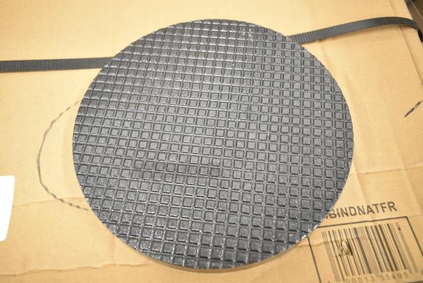 BRAND NEW SCRATCH AND DENT! Lot of 30 Various Waffle Maker Inserts Including 348WMXPBUBBLE Estella WMXPBUBBLE Bubble Waffle Plate for MX1A and MX2A - Image 5 of 5