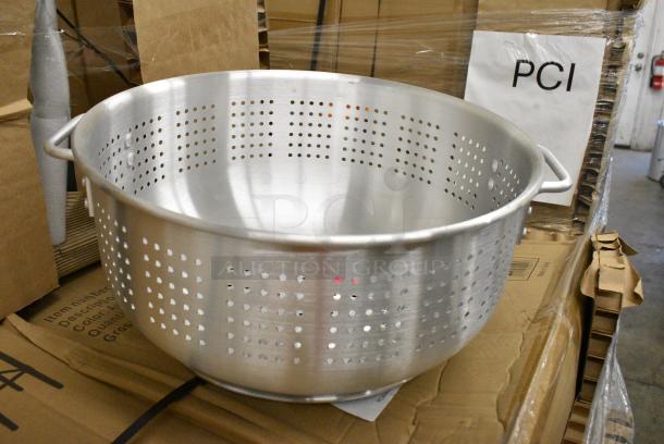 3 BRAND NEW SCRATCH AND DENT! Items Including 473SSFRY12 Vigor SS1 Series 12" Stainless Steel Fry Pan with Aluminum-Clad Bottom and Helper Handle, 650R02 John Boos & Co. R02 24" x 18" x 1 1/2" Reversible Maple Wood Cutting Board with Hand Grips, Metal Colander. 3 Times Your Bid! - Image 2 of 6