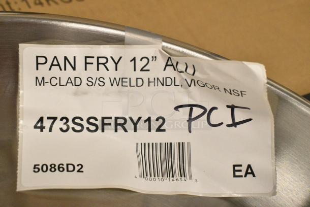 3 BRAND NEW SCRATCH AND DENT! Items Including 473SSFRY12 Vigor SS1 Series 12" Stainless Steel Fry Pan with Aluminum-Clad Bottom and Helper Handle, 650R02 John Boos & Co. R02 24" x 18" x 1 1/2" Reversible Maple Wood Cutting Board with Hand Grips, Metal Colander. 3 Times Your Bid! - Image 4 of 6