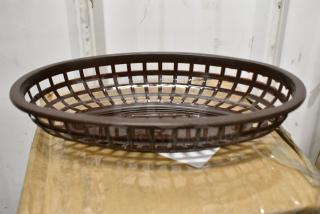 BRAND NEW SCRATCH AND DENT! Box of 36 Tablecraft 1074BR 9 1/4" x 6" x 1 3/4" Brown Classic Oval Plastic Basket