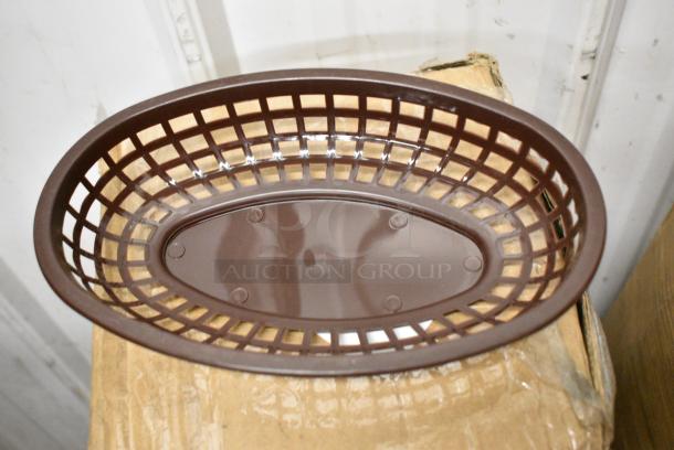 BRAND NEW SCRATCH AND DENT! Box of 36 Tablecraft 1074BR 9 1/4" x 6" x 1 3/4" Brown Classic Oval Plastic Basket - Image 3 of 4