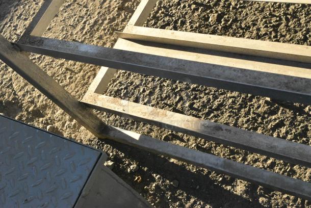 Metal Commercial #10 Can Rack. - Image 3 of 3