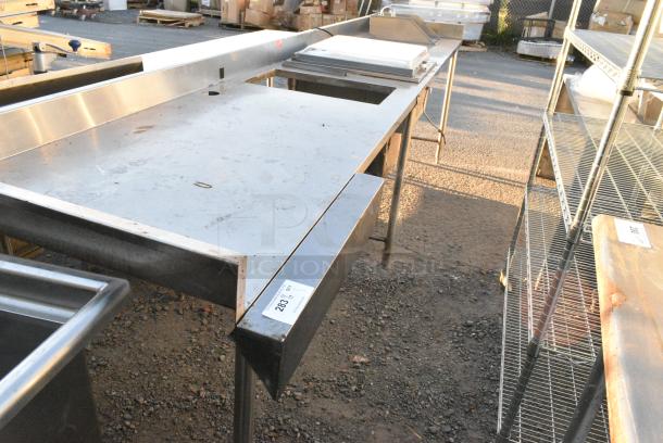 Stainless Steel Table w/ Sink Bay, Silver King Bay and Cut Out. - Image 6 of 6
