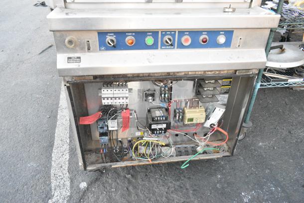 LVO FL14G Stainless Steel Commercial Pot and Pan Washer. 208 Volts, 3 Phase. - Image 2 of 6