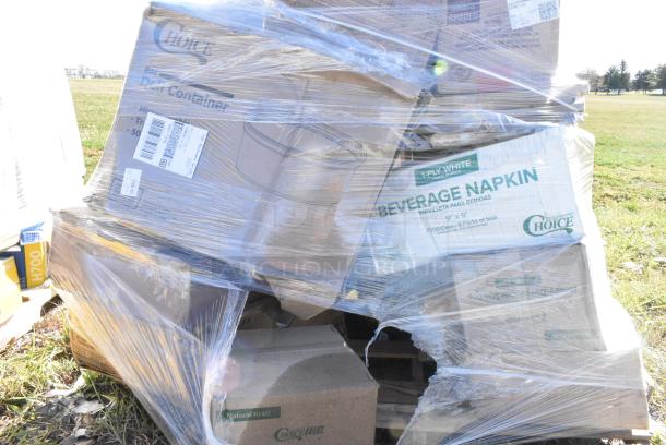 30 BRAND NEW IN BOX! Items Including 5001BNAP Choice 1-Ply White Beverage / Cocktail Napkin - 4000/Case, Dart ClearPac SafeSeal 8 oz. Tamper-Resistant, Tamper-Evident Container with Dome Lid, 129MCS242CB Choice 30 oz. Compartment Container with Lid, Paper Food Trays, 627PCC63 Fat Daddio's PCC-63 ProSeries 6" x 3" Round Anodized Aluminum Straight Sided Cheesecake Pan with Removable Bottom, Forte Wine Glasses, 4 Box Libbey 1924 Champagne Coupes, Del Mar Tumblers, 8 Box 12040 Libbey Newton Cooler Glasses. 30 Times Your Bid! - Image 3 of 12