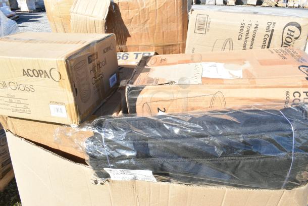 20 BRAND NEW IN BOX! Items Including 127RD8BULK Choice 8 oz. Customizable Microwavable Translucent Round Deli Container - 500/Case, 5535016ZE Acopa Zelda 15.5 oz. Highball Glass, 124COLLGKTBK Choice Black Large Insulated Nylon Cooler Bag with Brick Cold Packs (Holds 72 Cans), BMT-3040-X Xpose Safety 10' x 12' Black Heavy-Duty Weatherproof 6.5 oz. Multipurpose Mesh Tarp. 20 Times Your Bid! - Image 4 of 8
