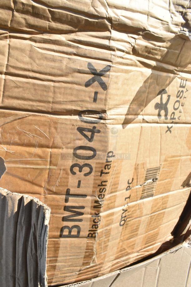 20 BRAND NEW IN BOX! Items Including 127RD8BULK Choice 8 oz. Customizable Microwavable Translucent Round Deli Container - 500/Case, 5535016ZE Acopa Zelda 15.5 oz. Highball Glass, 124COLLGKTBK Choice Black Large Insulated Nylon Cooler Bag with Brick Cold Packs (Holds 72 Cans), BMT-3040-X Xpose Safety 10' x 12' Black Heavy-Duty Weatherproof 6.5 oz. Multipurpose Mesh Tarp. 20 Times Your Bid! - Image 8 of 8