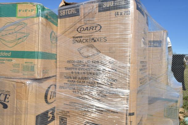 29 BRAND NEW IN BOX! Items Including 4 Box 394385L Noble Products White Powder-Free Disposable Latex Gloves for Foodservice - Large - 1000/Case, 2 Box 795KFT44PNPE Choice 44 oz. Round Kraft PE-Lined Microwavable Take-Out Container 7 5/16" x 2 5/8" - 300/Case, SBTGRL Dart TamperGuard Recessed Lid for Tamper-Resistant, Tamper-Evident Containers - 300/Case, Dart C90PST1 ClearSeal Hinged Lid Plastic Container 8 1/4" x 8 1/4" x 3" - 250/Case, 2 Box 395RP09PF EcoChoice No PFAS Added 9" Natural Bagasse Blend Plate - 500/Case, 2 Box 129MCR24B Choice 24 oz. Black Round Microwavable Heavy Weight Container with Lid 7 1/4" - 150/Case. 29 Times Your Bid! - Image 6 of 11