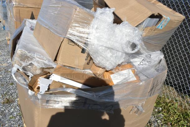 20 BRAND NEW IN BOX! Items Including 2 Box 130BKFORKH Choice Black Heavy Weight Plastic Fork - 1000/Case, Containers. 20 Times Your Bid! - Image 3 of 8