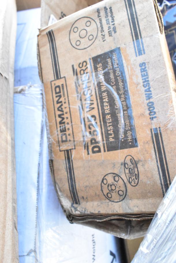 20 BRAND NEW IN BOX! Items Including 2 Box 130BKFORKH Choice Black Heavy Weight Plastic Fork - 1000/Case, Containers. 20 Times Your Bid! - Image 7 of 8