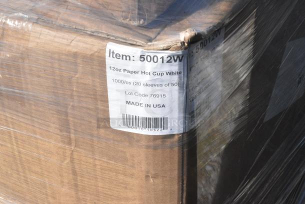 20 BRAND NEW IN BOX! Items Including 500TO963 Choice 9" x 6" x 3" Microwaveable 2-Compartment Black / Clear Plastic Hinged Container - 100/Case, 3 Box 485PCCUP232 Choice 2-Cup 12-32 oz. Drink Carrier with Handle - 250/Case, 50012W Choice 12 oz. White Poly Paper Hot Cup - 1000/Case, 245WEDGEPZZA Choice White Clay Coated Clamshell Pizza Slice Box - 400/Case, 3 Box 130WHKNIFEH Choice White Heavy Weight Polystyrene Plastic Knife - 1000/Case. 20 Times Your Bid! - Image 7 of 9