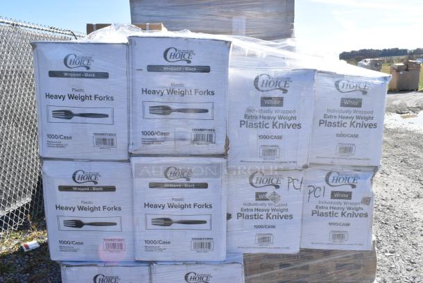 34 BRAND NEW IN BOX! items Including 4 Box 130WHKNIFEWX Choice White Extra Heavy Weight Wrapped Plastic Knife - 1000/Case, 966UPWIDEKFT-500 OneUp by Choice Kraft 2-Ply Wide Interfold 6 1/2" x 8 1/2" Dispenser Napkin - 6000/Case, 6 Box 130WBKFORKH Choice Black Heavy Weight Wrapped Plastic Fork - 1000/Case, 3 Box Choice Steam Table Pan Lids, CKC13575CL CakePAK Lids. 34 Times Your Bid! - Image 4 of 9